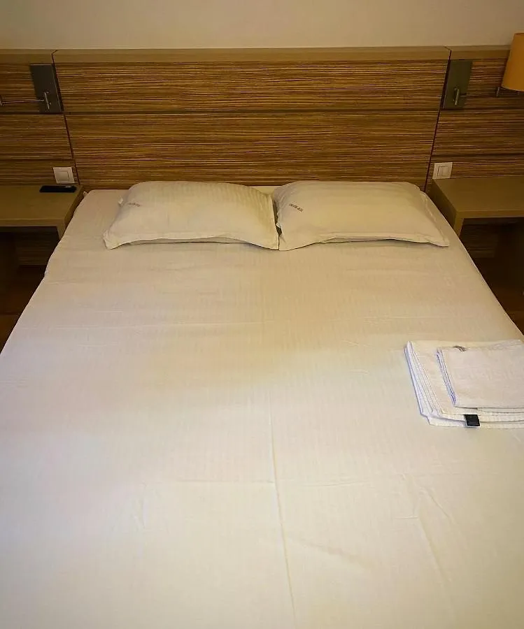 Apartment Dmt Apartament Rin Grand Bucharest